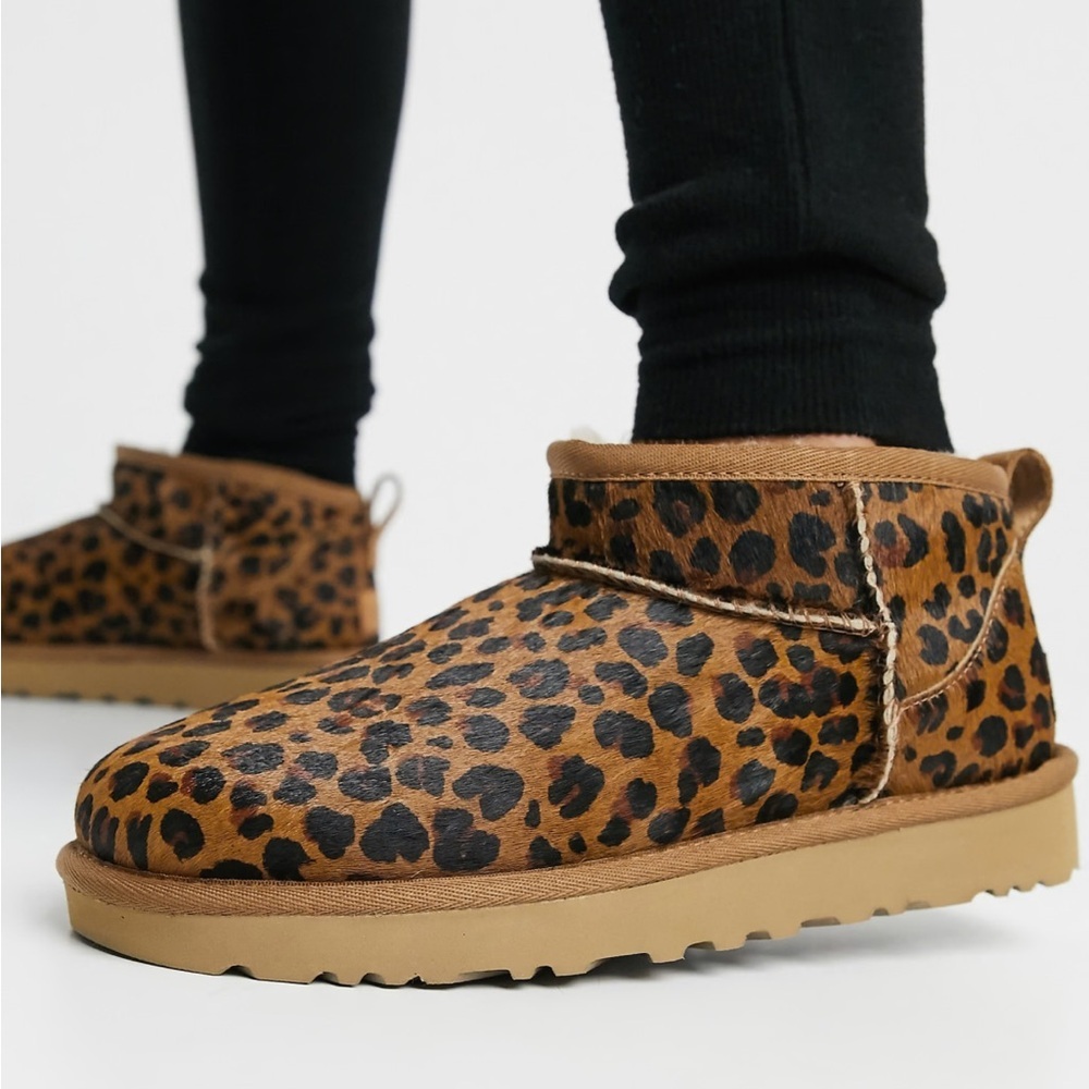 NWT UGG Classic Ultra Mini ankle boots in leopard print size 6 - Picture 4 of 8